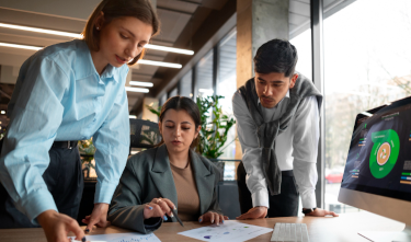 Fashion Design Vs Texttile Design