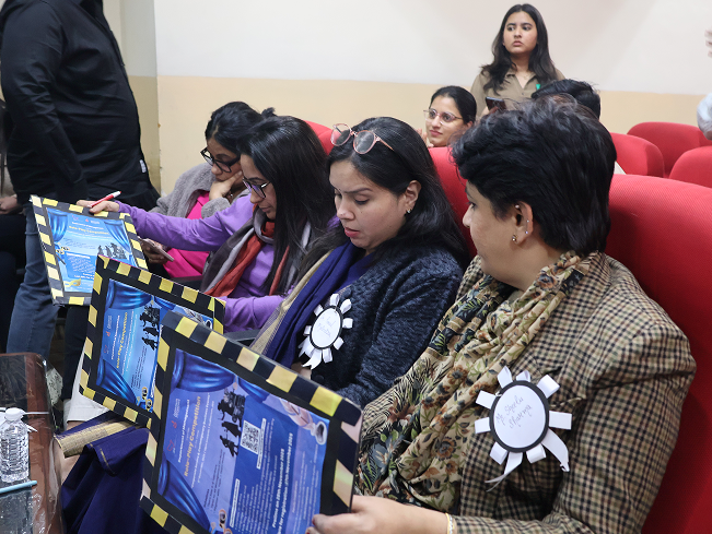 management students role play