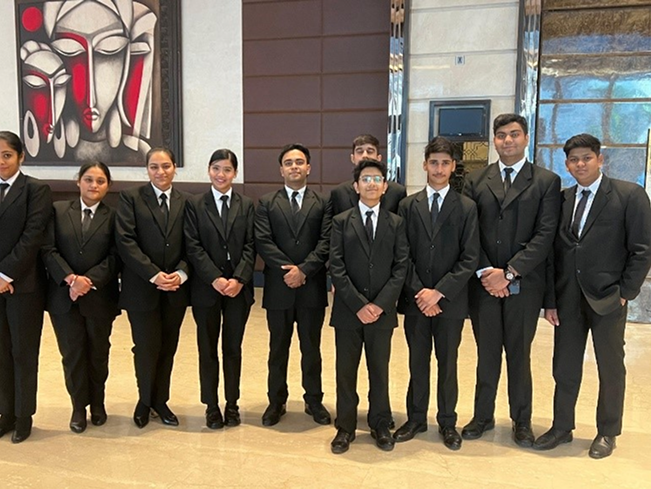 hotel management hotel show around