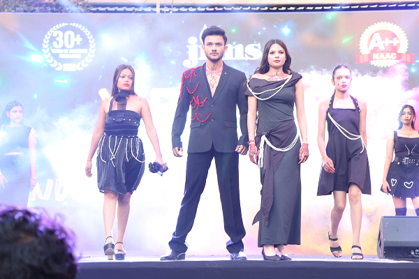 fashion fest performance